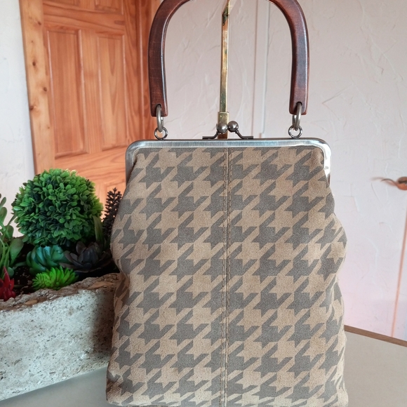 Fossil, Houndstooth, Kiss-lock Frame Satchel - Picture 3 of 14